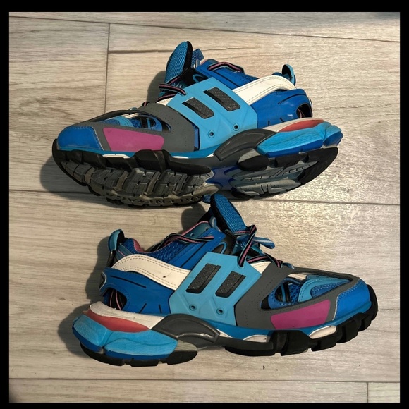 Balenciaga Wmns Track Trainer - Picture 2 of 7